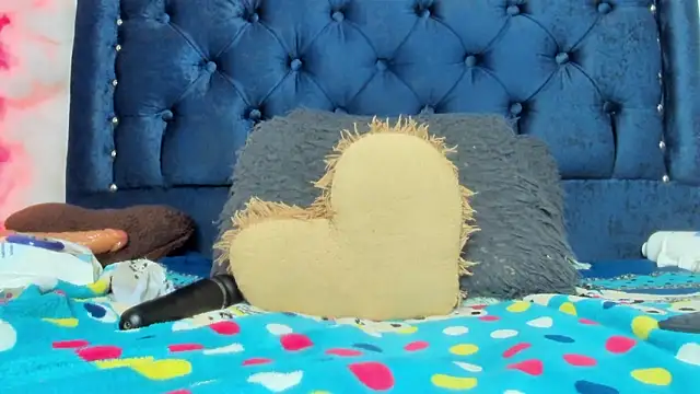 alice love052 online show from 03-06-25, 05:35