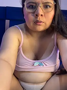 alice love052 online show from 04-17-26, 04:15