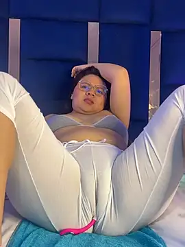 alice love052 online show from 04-24-26, 04:26