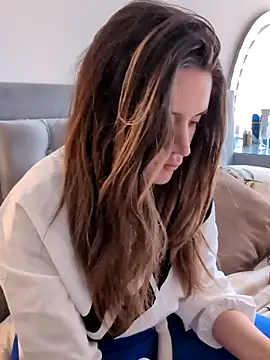 maliciaworld online show from 02-25-26, 06:50