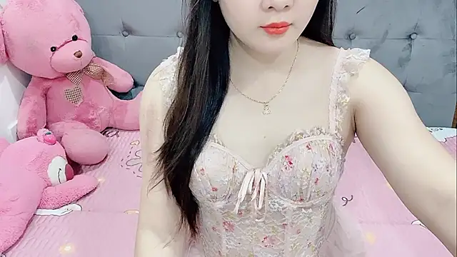 Funikio online show from 10-26-25, 01:22