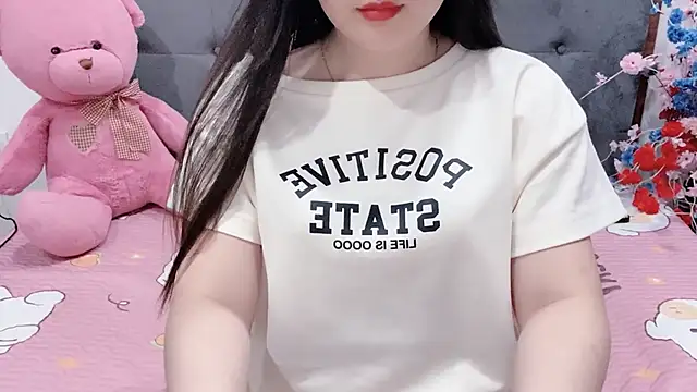 Funikio online show from 04-25-26, 01:36