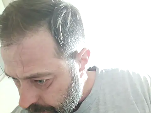 zefside42 online show from 11-17-25, 11:05