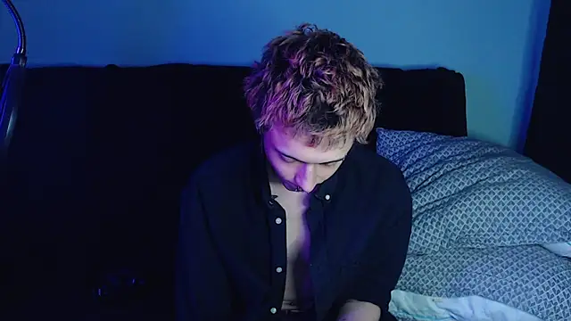 axxxturel online show from 12-13-24, 03:54