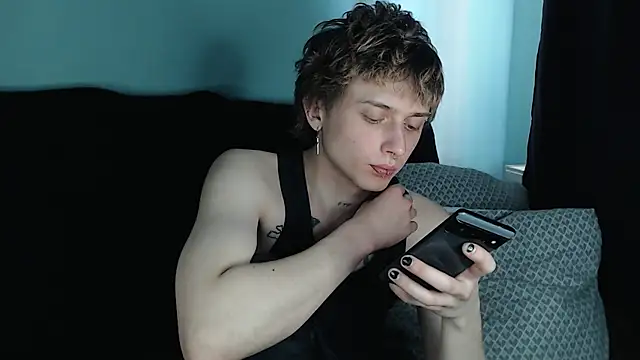 axxxturel online show from 02-26-25, 01:52