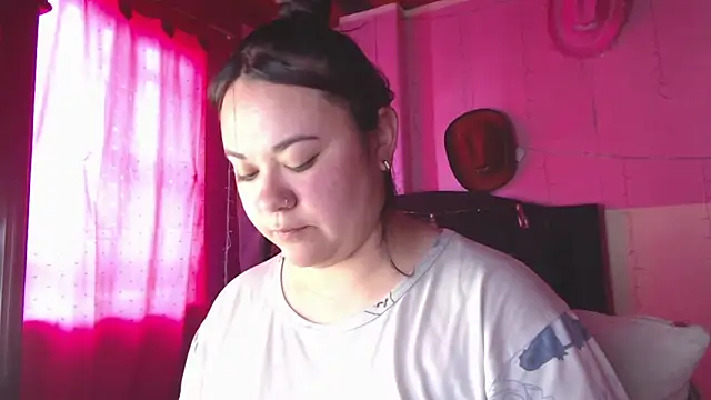 Snapshot of NikkiRous_ chatting on 02-26-26, 07:13 NikkiRous online show from 02-26-26, 07:13