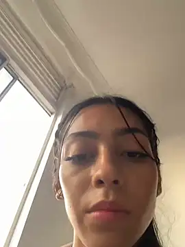 Ema azel online show from 01-01-25, 10:13