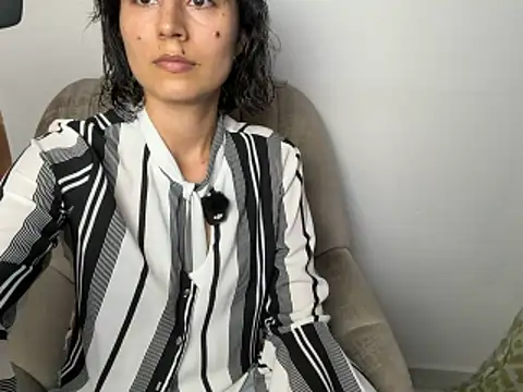 kanela3434 online show from 04-22-26, 10:00