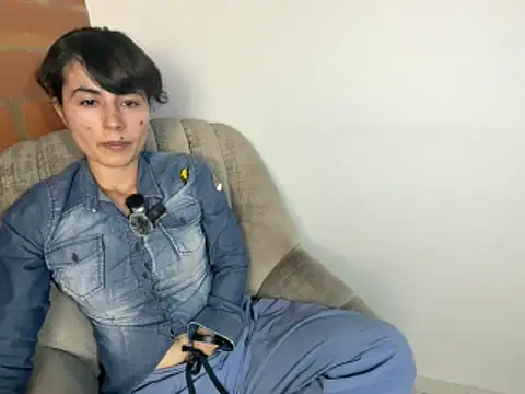 Snapshot of kanela3434 chatting on 05-15-26, 10:28 kanela3434 online show from 05-15-26, 10:28