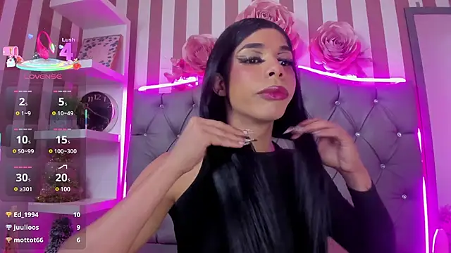 Giorgina Parado online show from 03-10-25, 07:32