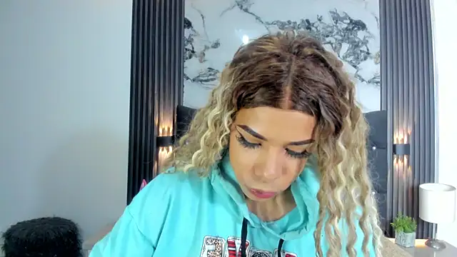 Giorgina Parado online show from 04-23-26, 03:30