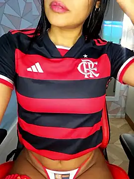 Snapshot of moreninhasilva chatting on 10-15-25, 10:32 moreninhasilva online show from 10-15-25, 10:32