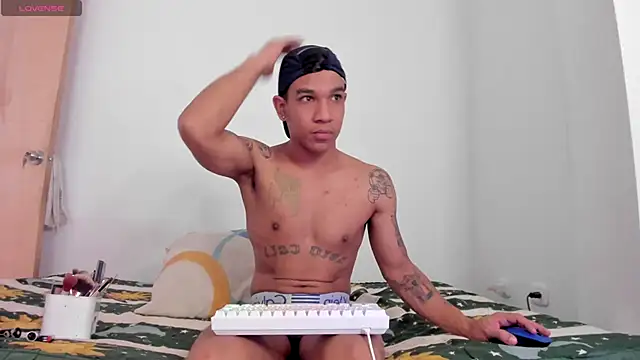 its me miley online show from 11-02-25, 01:13