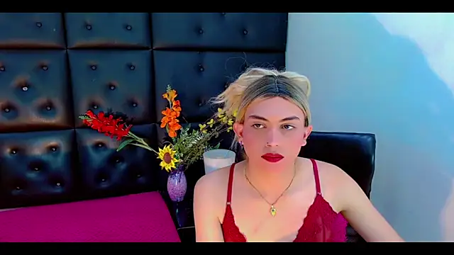 Snapshot of Daniela_Pink_ chatting on 02-10-26, 07:29 Daniela Pink online show from 02-10-26, 07:29