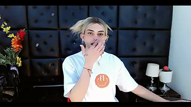 Snapshot of Daniela_Pink_ chatting on 02-22-26, 07:01 Daniela Pink online show from 02-22-26, 07:01