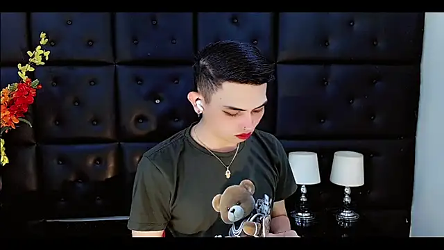 Daniela Pink  online show from 03-23-26, 07:07