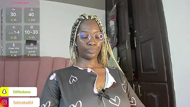 Tahira 21  online show from 07-21-26, 07:49