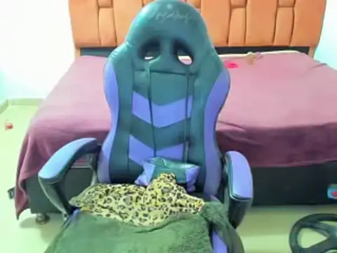 Snapshot of barbara_anal_squirt_ chatting on 02-25-25, 06:25 barbara anal squirt online show from 02-25-25, 06:25