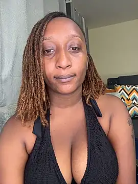 CarlaBeckky online show from 12-03-25, 05:33