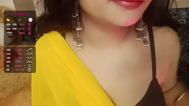 Snapshot of shuhana_ chatting on 12-17-24, 01:50 shuhana online show from 12-17-24, 01:50