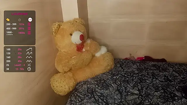 Snapshot of shuhana_ chatting on 12-19-24, 04:23 shuhana online show from 12-19-24, 04:23