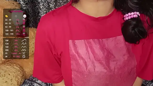 Snapshot of shuhana_ chatting on 12-23-24, 09:27 shuhana online show from 12-23-24, 09:27