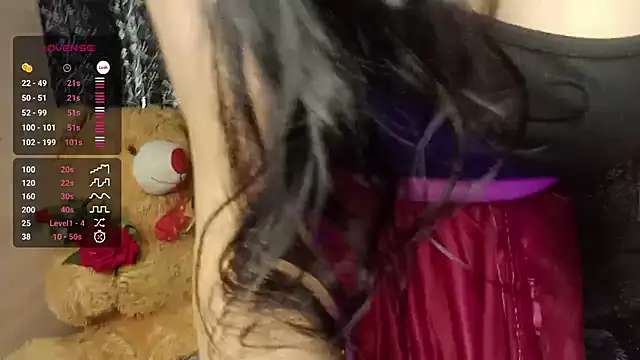 Snapshot of shuhana_ chatting on 12-27-24, 04:15 shuhana online show from 12-27-24, 04:15