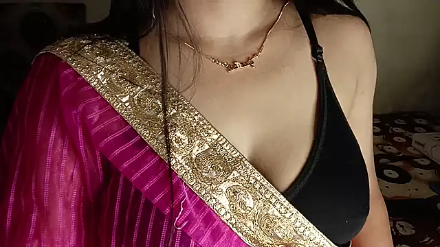 Snapshot of shuhana_ chatting on 10-03-25, 04:37 shuhana online show from 10-03-25, 04:37