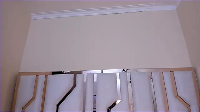 Snapshot of TifanyChill chatting on 11-26-25, 09:05 TifanyChill online show from 11-26-25, 09:05