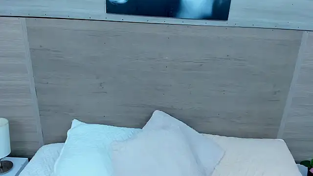 TifanyChill online show from 02-25-26, 08:29