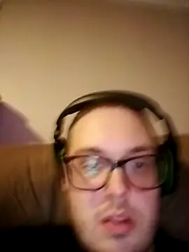 Snapshot of 420getsmehorny chatting on 12-07-24, 12:41 420getsmehorny online show from 12-07-24, 12:41