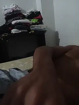 angel1728 online show from 10-27-25, 05:39