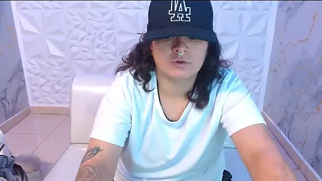 snowflake xxx online show from 03-28-26, 01:05