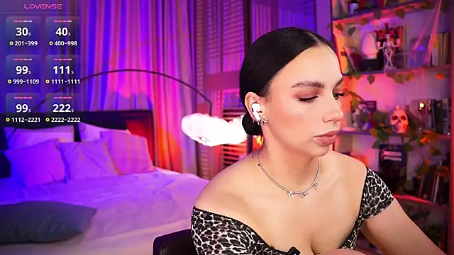 LunaNight online show from 11-03-25, 08:21