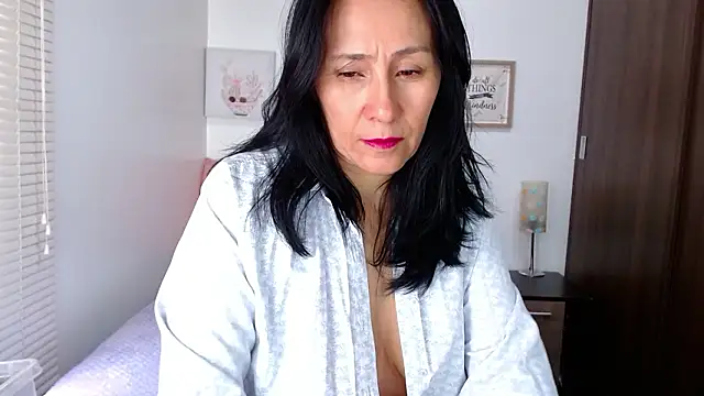 Maira B online show from 03-06-26, 05:31