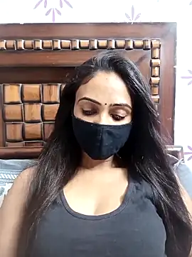 Snapshot of Yours-Bebo chatting on 04-28-26, 05:23 Yours-Bebo online show from 04-28-26, 05:23