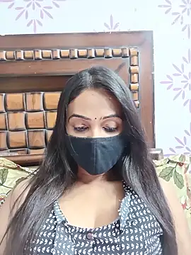 Snapshot of Yours-Bebo chatting on 05-16-26, 05:23 Yours-Bebo online show from 05-16-26, 05:23