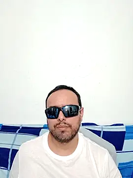 ElSunEagle online show from 04-23-26, 02:46