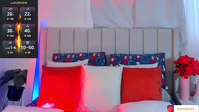 Snapshot of Abbye_blue01 chatting on 12-19-25, 10:28 Abbye blue01 online show from 12-19-25, 10:28