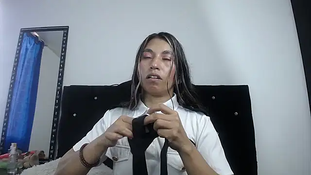 sweet skylove  online show from 07-05-26, 01:51