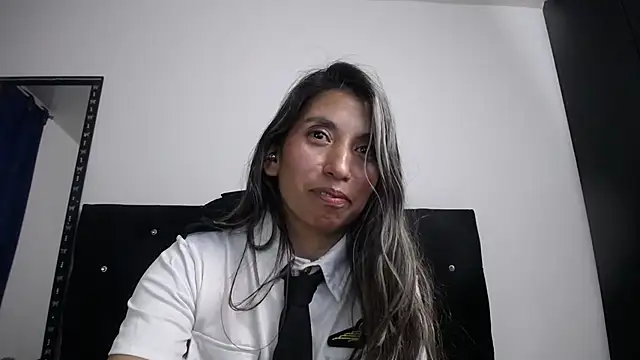 sweet skylove  online show from 07-27-26, 02:18