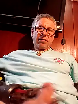Pcsammy73 online show from 01-13-25, 04:50