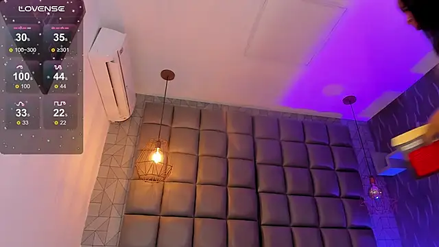 megan woll online show from 01-30-25, 10:51