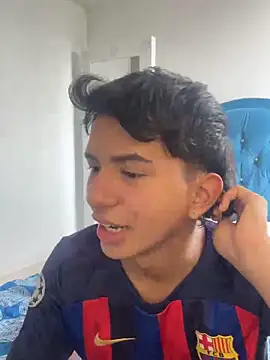 Leonarrrd 01 online show from 10-25-25, 08:36