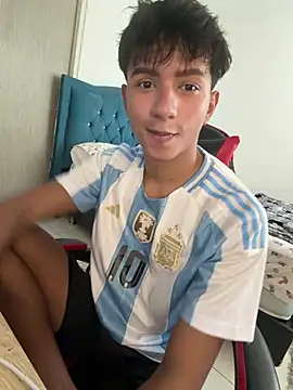 Leonarrrd 01 online show from 03-31-26, 10:21