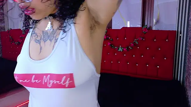 miahernadez303av online show from 04-25-26, 03:20