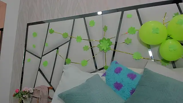  aurora18  online show from 03-18-26, 03:09