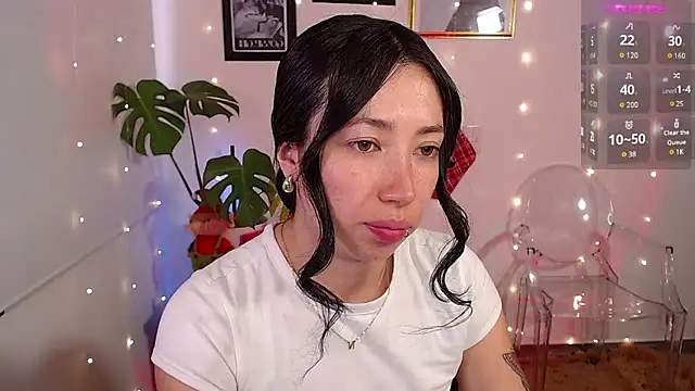 lilyy evanss online show from 12-06-24, 09:57