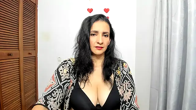 Snapshot of xulay11 chatting on 04-30-26, 05:58 xulay11 online show from 04-30-26, 05:58