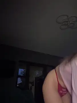 Snapshot of SonyaD_ chatting on 05-11-26, 02:28 SonyaD online show from 05-11-26, 02:28